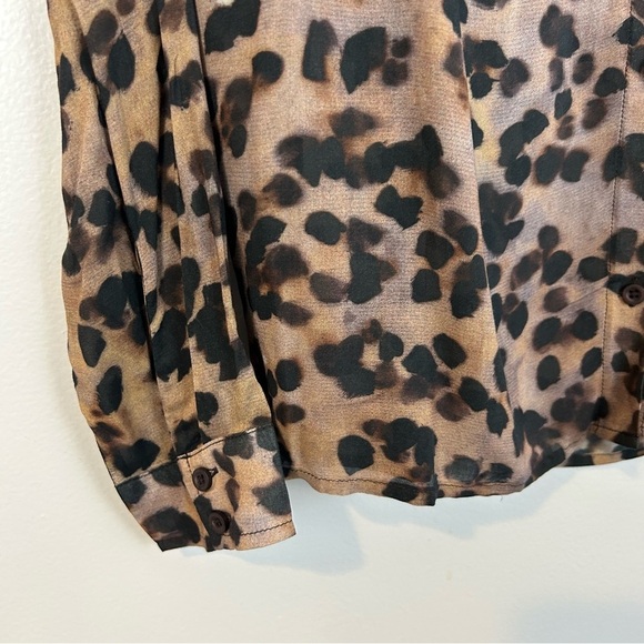 NWT Cloth & Stone Animal Print Lightweight Button Down Shirt Golden Spots Size S - Picture 12 of 15